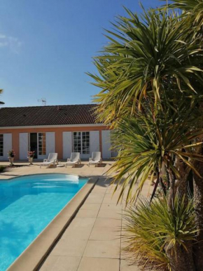 Villa grand communal, piscine, 18km de Bordeaux